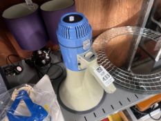 MEGAPHONE
