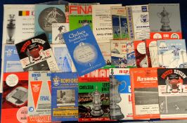 Football programmes, a collection of 30+ programmes, mostly 1950/60's inc. FA XI v RAF 24 Oct 1951