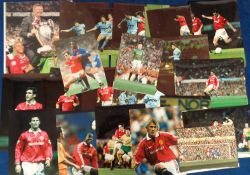 Football press photographs, Manchester United, a collection of approx. 80 colour & b/w photos,