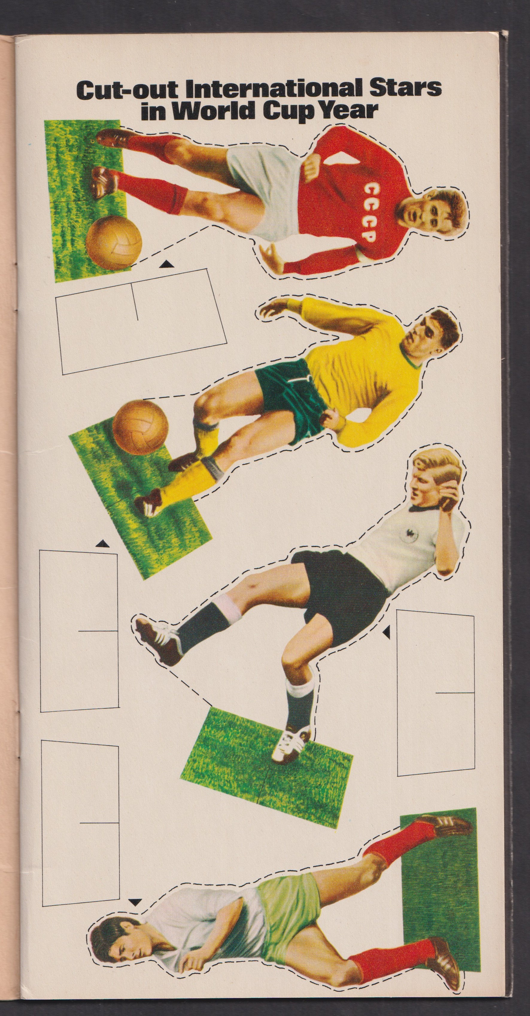 Trade cards, Cross & Blackwell, World Cup Action Book, Mexico, 1970 complete with uncut set of 16 - Image 3 of 5