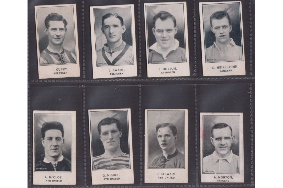 Trade cards, Barratt's, Cricketers, Footballers & Football Teams, eight Scottish cards, T. Curry, J. - Image 1 of 2