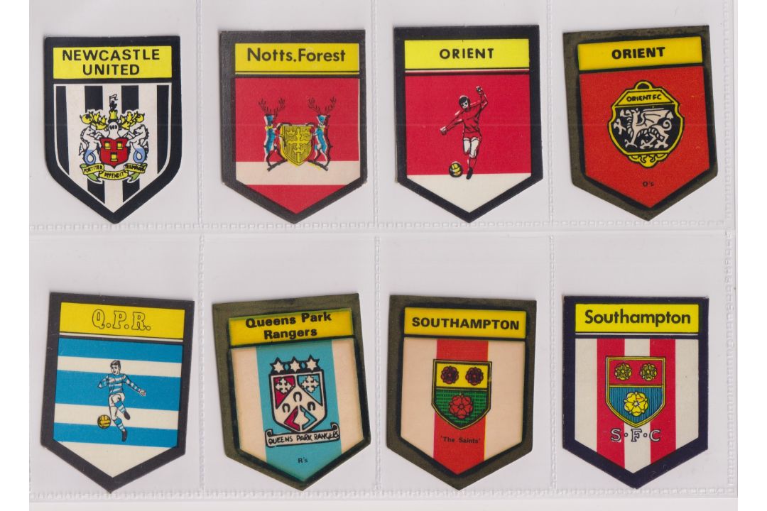 Trade cards, BAB Products, Football Team Shields & Rosettes, a collection of 73 cards, 64 shield - Image 5 of 12