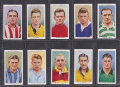 Cigarette cards, Wills Association Footballers Irish Issue (set 50 cards) (gd/vg)