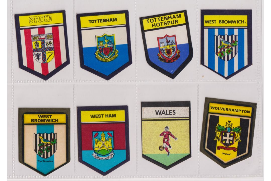 Trade cards, BAB Products, Football Team Shields & Rosettes, a collection of 73 cards, 64 shield - Image 6 of 12