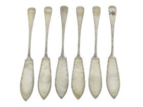 Six silver Old English pattern fish knives - Sheffield 1912, Martin Hall & Co Ltd, 354g.