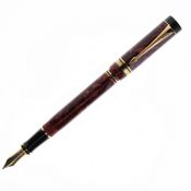 Parker - Duofold International Burgundy Lacquer Fountain Pen, 18ct Gold Nib