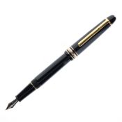 Montblanc - Meisterstuck Black Fountain Pen, 14ct White Gold Nib
