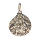 Antique Shell Hairwork Mourning Locket Gold Charm, 1.5g