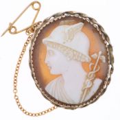 Shell Cameo 9ct Gold Brooch Depicting Hermes, 5g
