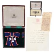 Member Of The Royal Victorian Order 4th Class Award Badge and Sweetheart Pin L48, Boxed.