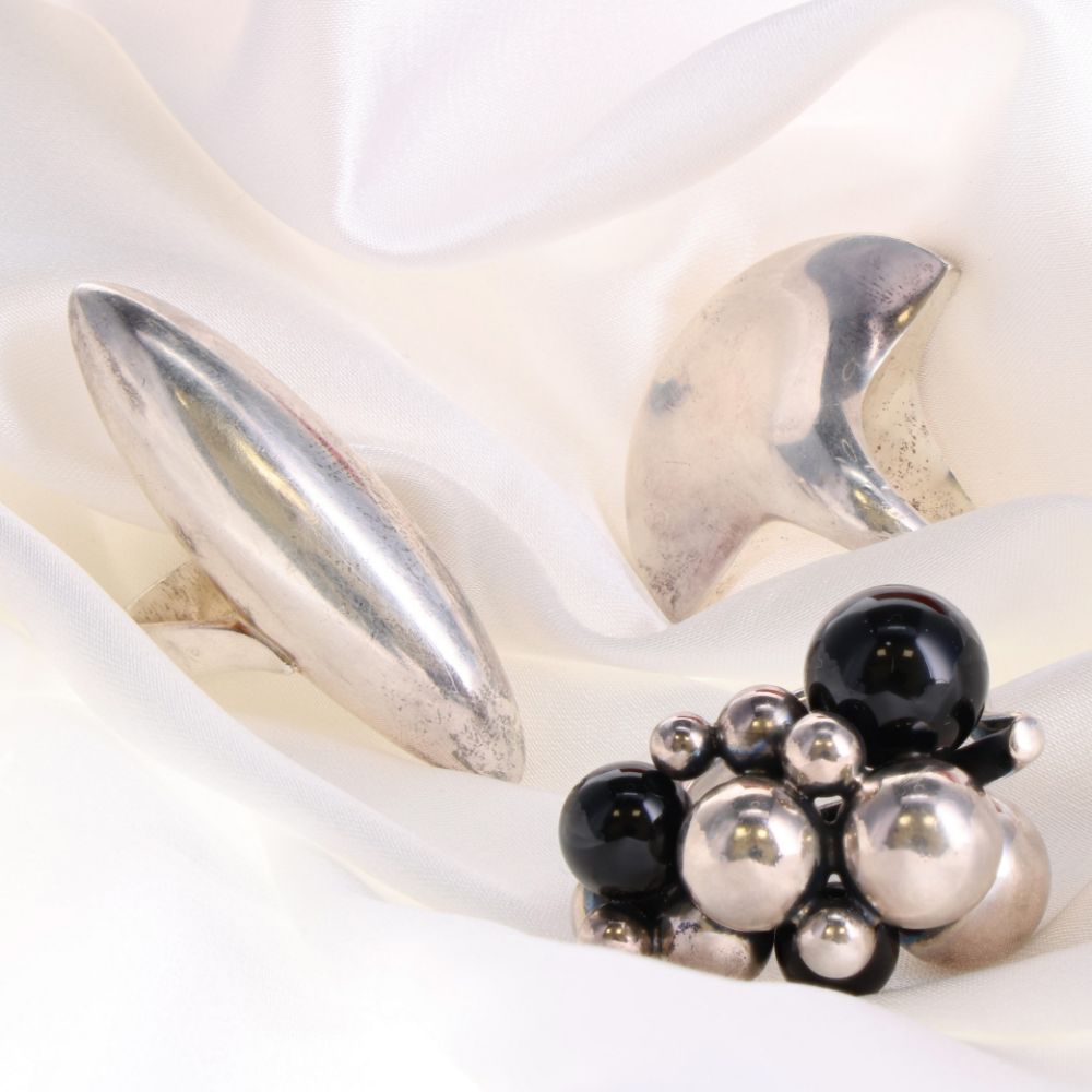 Vintage Jewellery