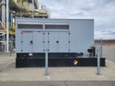 MTU / ROLLS-ROYCE mod. MTU-6R0150-DS300 STAND-BY GENERATOR, John Deere Motor, 375KvA, 242 Hrs