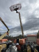 2014 JLG 800AJ MANLIFT