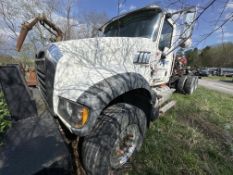 2010 MACK GRANITE