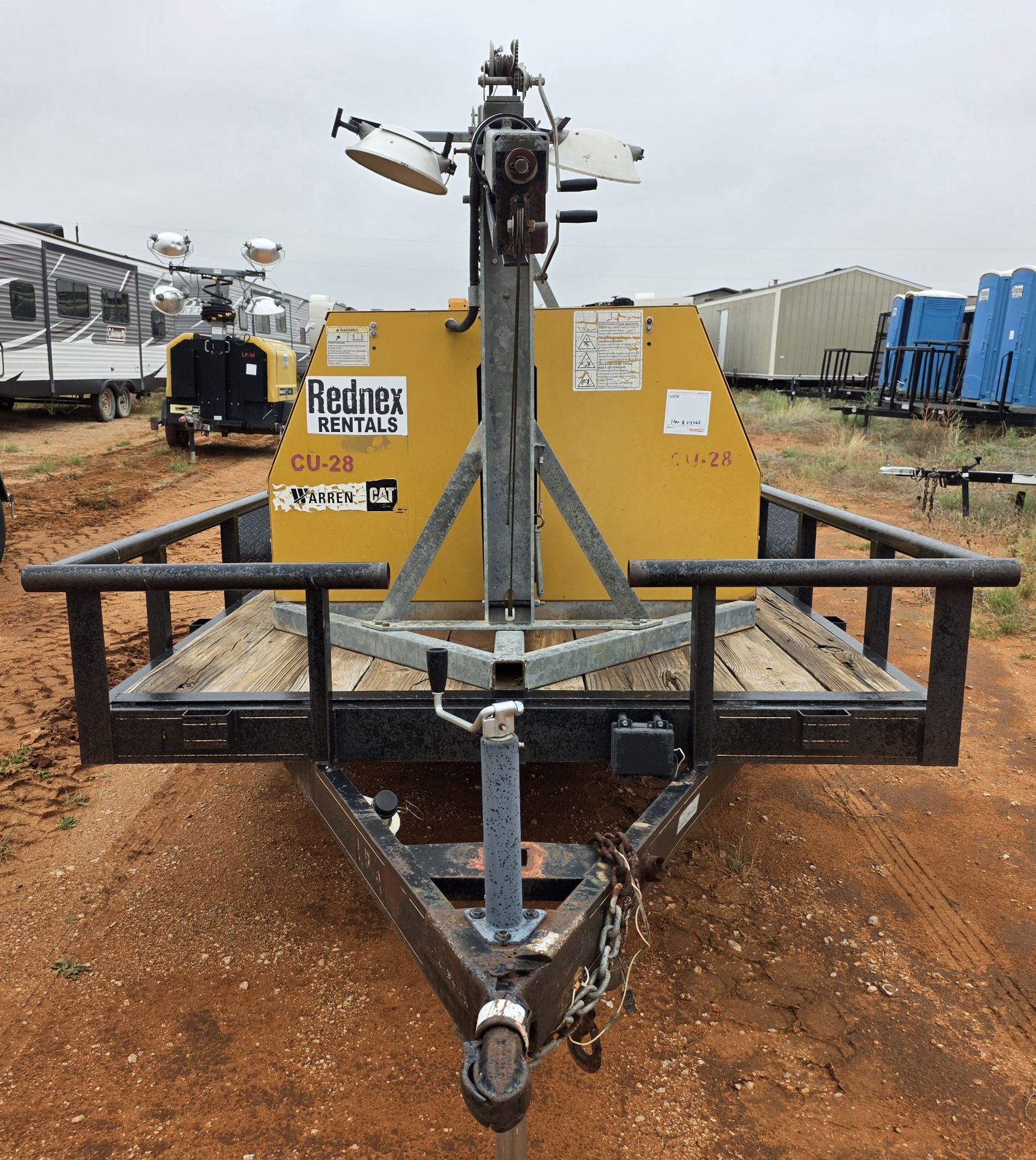 2010 BUCK DANDY CO. FLATBED WITH LIGHT PLANT - Image 2 of 16