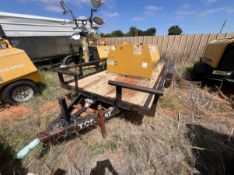 TOPCAT FLATBED WITH LIGHT PLANT