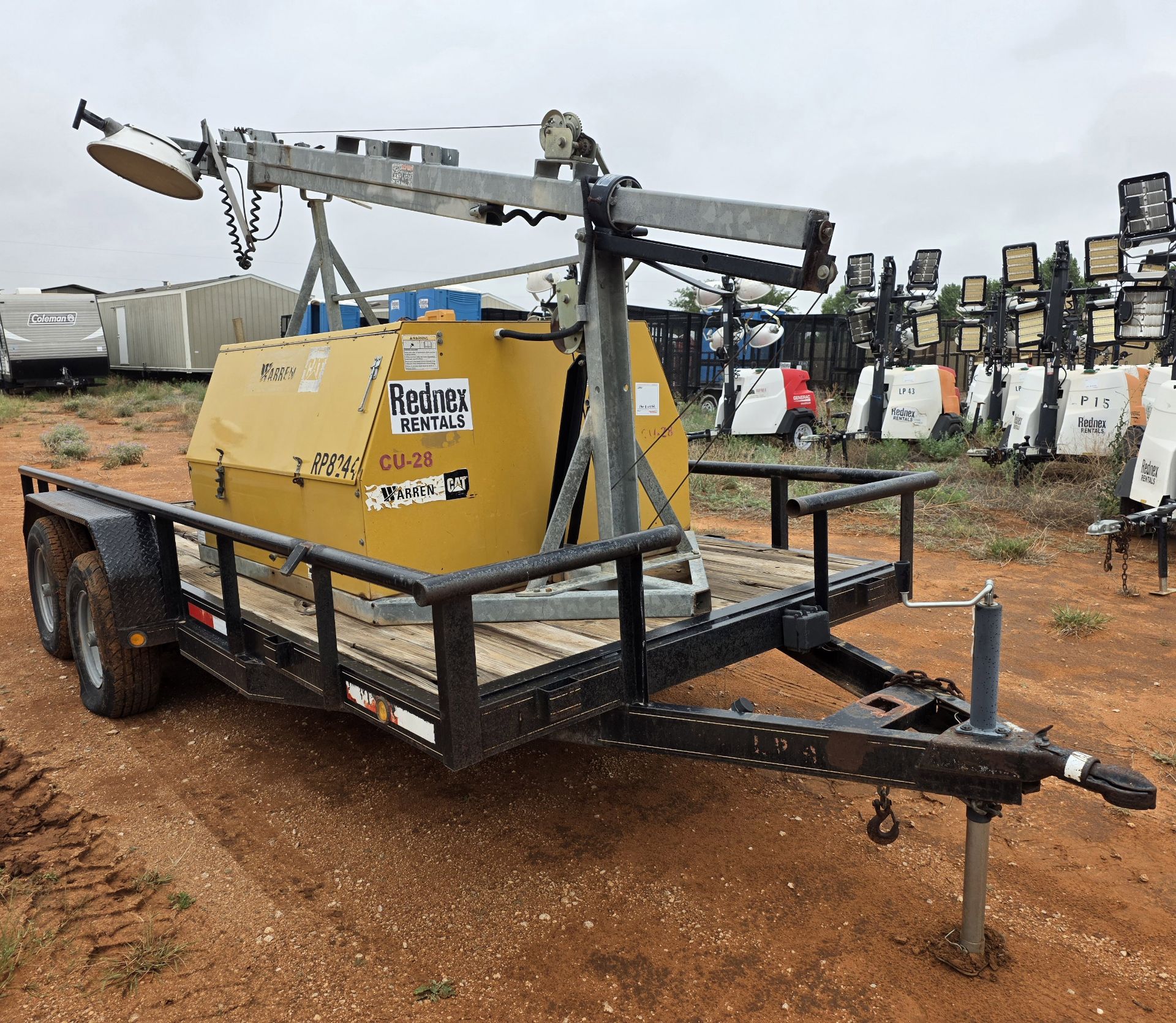 2010 BUCK DANDY CO. FLATBED WITH LIGHT PLANT - Image 3 of 16