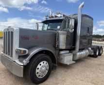 2014 PETERBILT 389 MID-ROOF SLEEPER TRUCK (GLIDER)