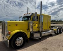 2007 PETERBILT 379 FLAT-TOP SLEEPER TRUCK