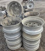 PALLET OF (17) 24.5 ALUMINUM BUD WHEELS