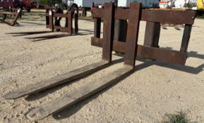 FORK ATTACHMENT FOR LOADER