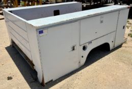 KNAPHEIDE SERVICE BED