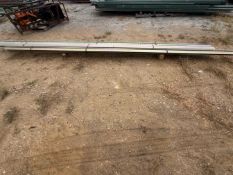BACK UNIT STRUT