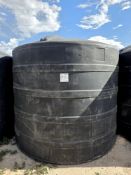 2500 GALLON POLY TANK