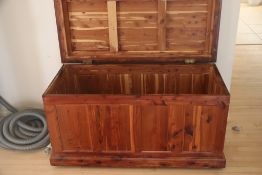 CEDAR CHEST