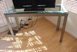 MID-CENTURY MODERN TABLE