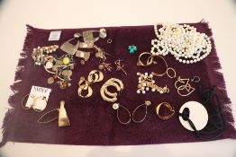 COSTUME JEWELRY