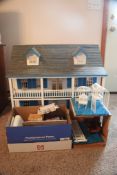DOLL HOUSE