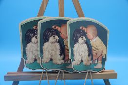 VINTAGE HAND FAN