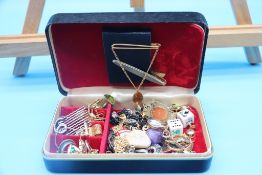 COSTUME JEWELRY