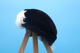 VINTAGE LADIES HAT