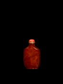 AN AMBER SNUFF BOTTLE, China, Qing dynasty, 19th century