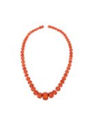 ☼ A LARGE CORAL NECKLACE, China, first half of the 20th century