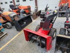 Toro Powershift 828 Snowblower 'Runs & Operates - NO Guarantee'