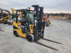 Cat C6000 Forklift 'Runs & Operates - NO Guarantee'