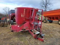 JayLor 1350 Vertical Mixer