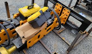 2025 Future D680 Post Pounder 'NEW'