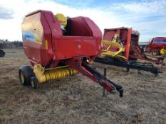 2007 New Holland BR7060 Round Baler