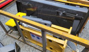CFG Industry SSHH680 Hydraulic Hammer 'NEW'