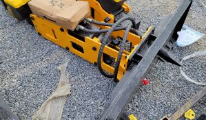 2025 Future D680 Post Pounder 'NEW'