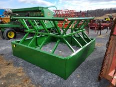 Whitetail Square Feeder