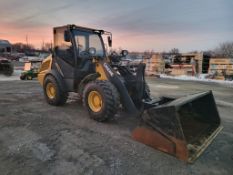 Deere 204L Wheel Loader 'Ride & Drive - Drive Train Guarantee'