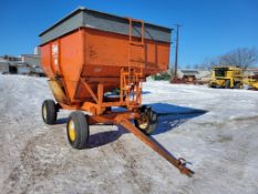 Huskee 225 Gravity Bin Wagon