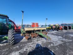John Deere 7000 Corn Planter 'Monitor in the Office, Manual in the Office'