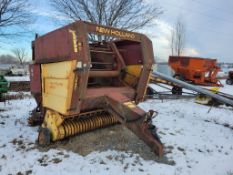New Holland 853 Round Baler 'AS-IS - For Parts or Repair'