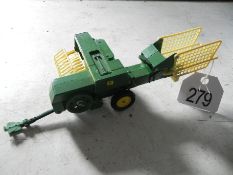 Toy John Deere Small Square Baler